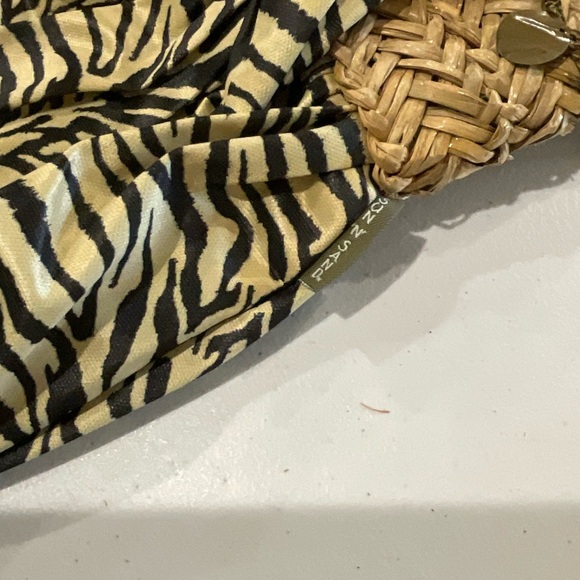 Vintage Sun n’ Sand Animal Print Shoulder Bag Magnetic Straw & Silky Fabric - Picture 8 of 12